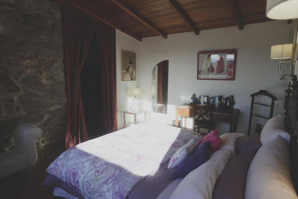 Casa De Afora Casa Con Piscina Y Jacuzzi Privados Guest House Santiago de Compostela Eksteriør bilde