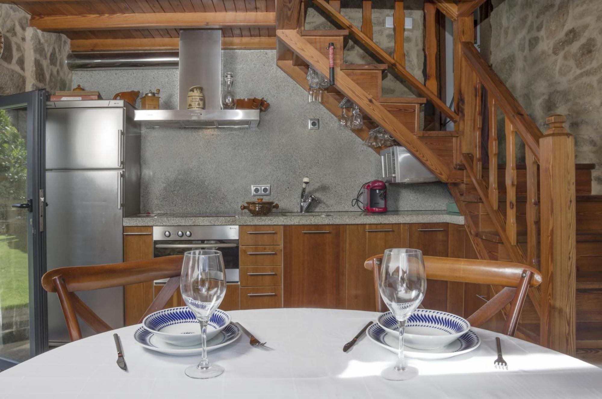 Casa De Afora Casa Con Piscina Y Jacuzzi Privados Guest House Santiago de Compostela Eksteriør bilde